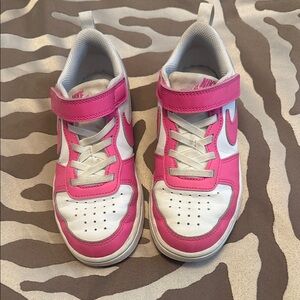 Nike Kids Dunks in Pink and White